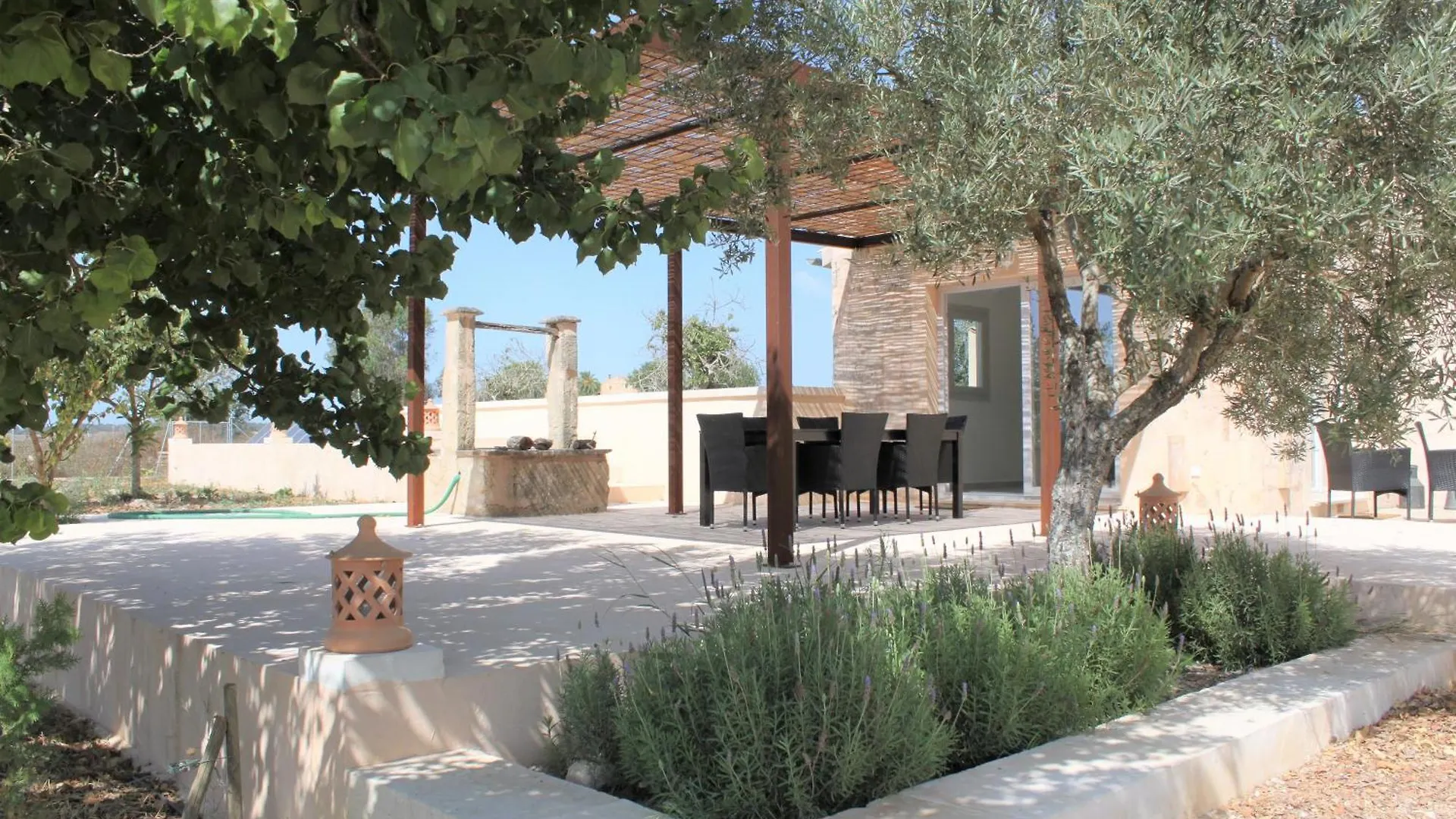 Secretari Villa Montuiri  Spain